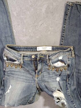 Abercrombie & Fitch Women's Distressed Blue Jeans with Gold Bead Embellishments